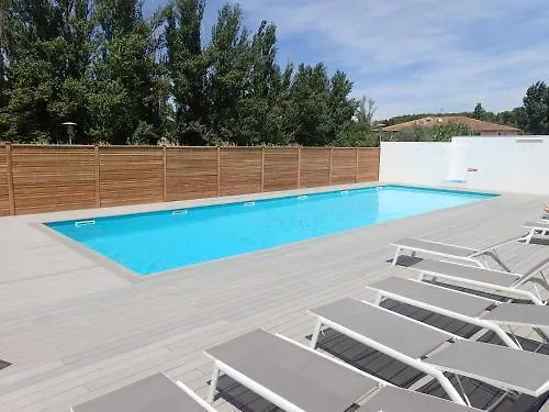 ***** Hotel Les Jardins D'Athena Apartment Aix-en-Provence France